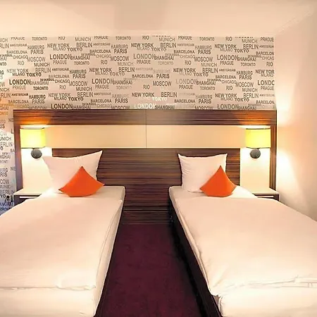 فندق Centro Norderstedter Hof 3*