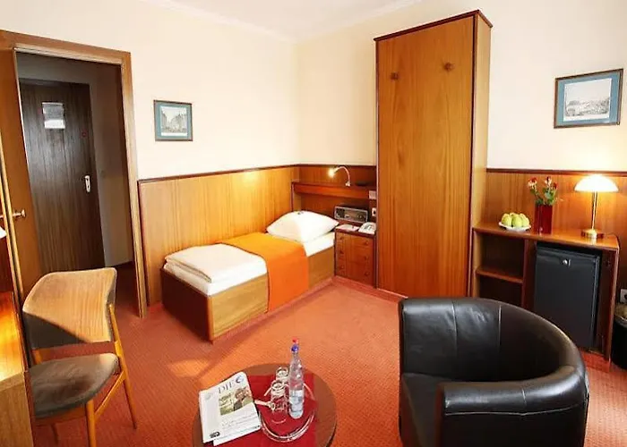 Centro Norderstedter Hof 3*